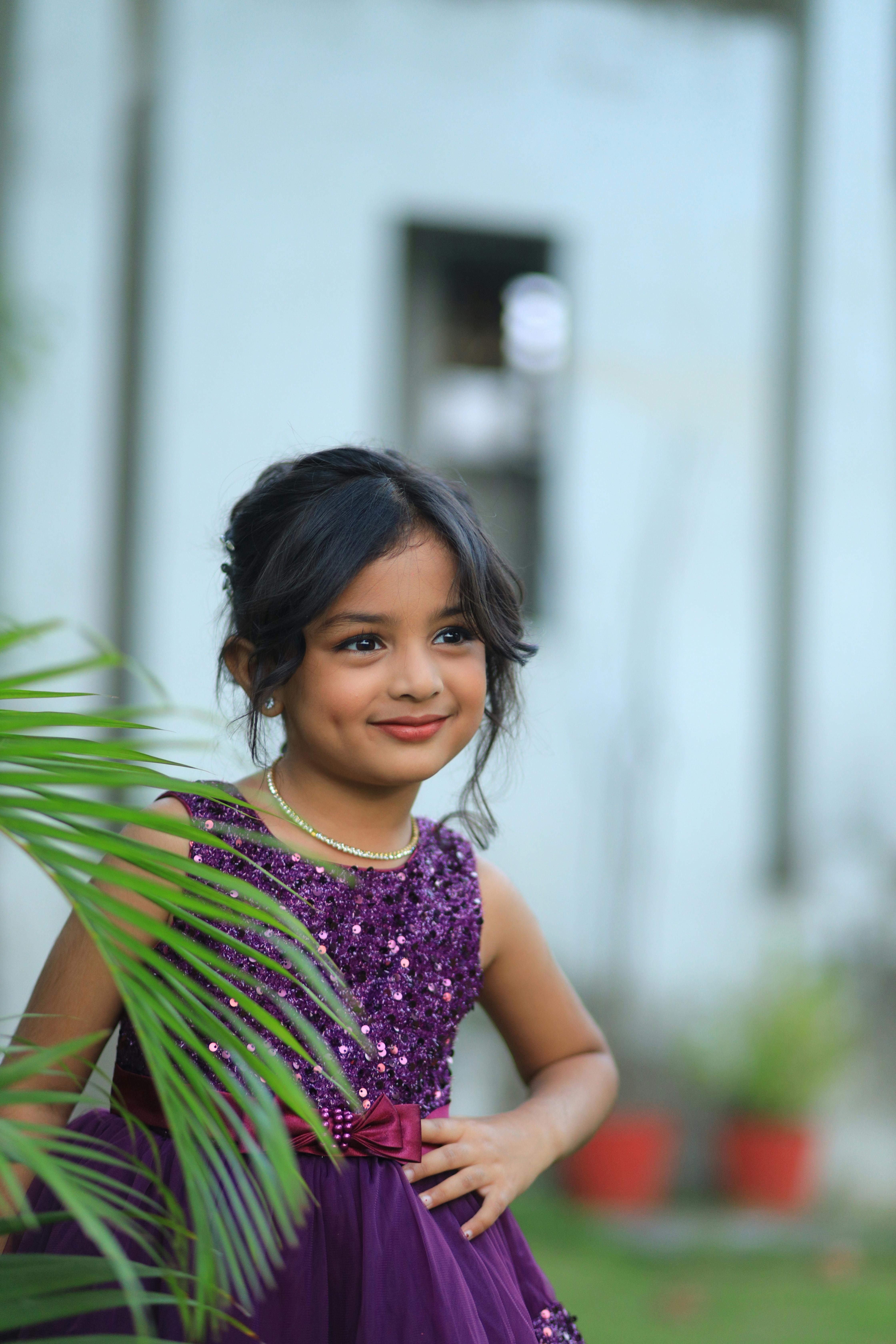 《霓虹边界》海报图