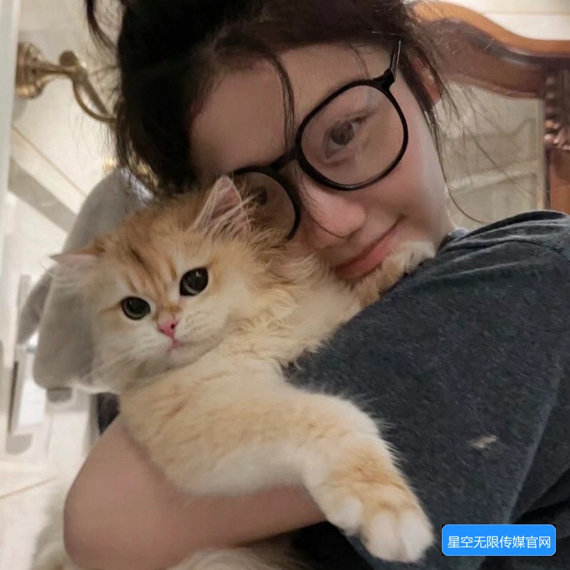 如何免费在线观看星空无限MV和梁佳主演的国产剧版本